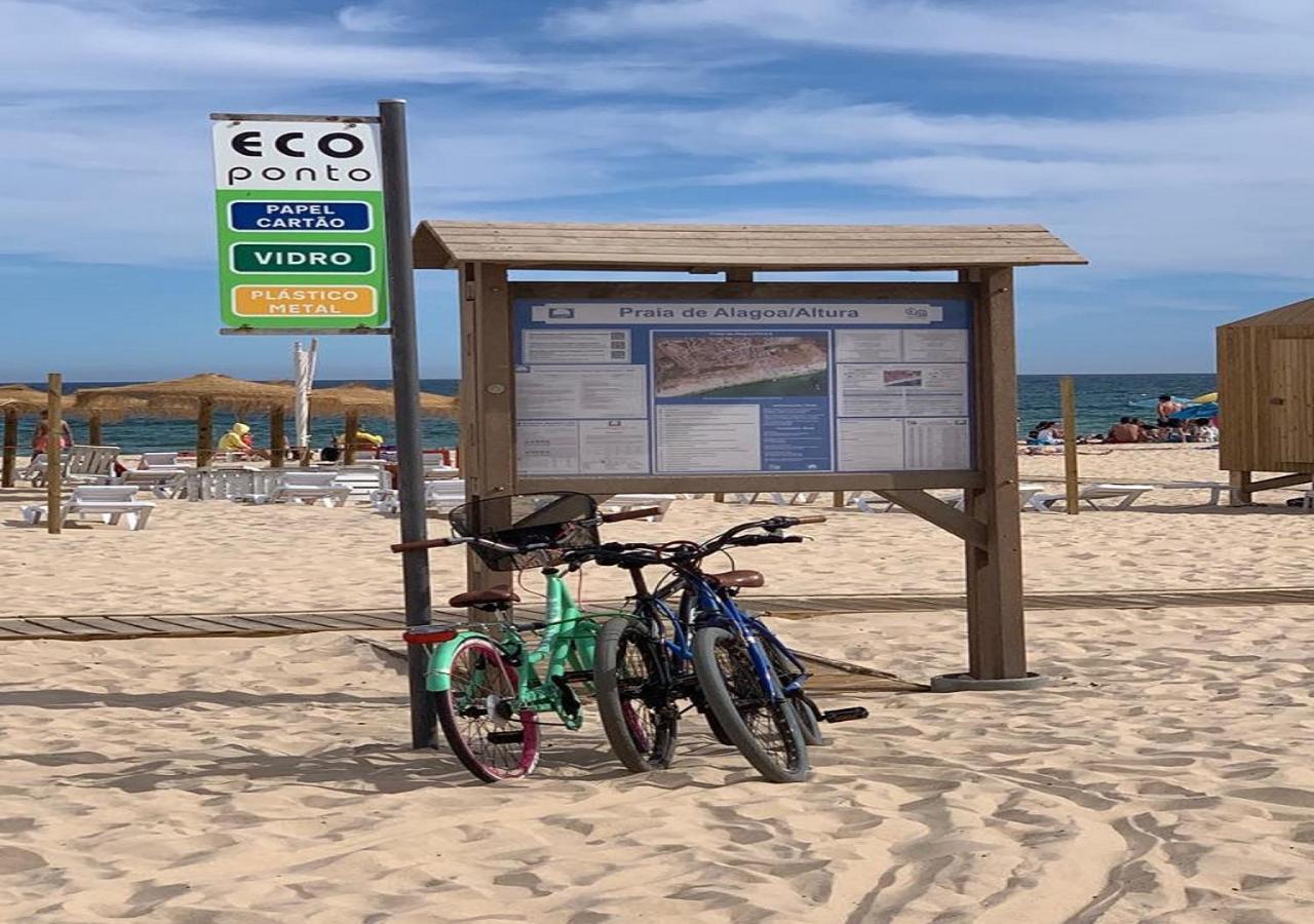 T1 Luminoso Junto A Praia Altura Luaran gambar