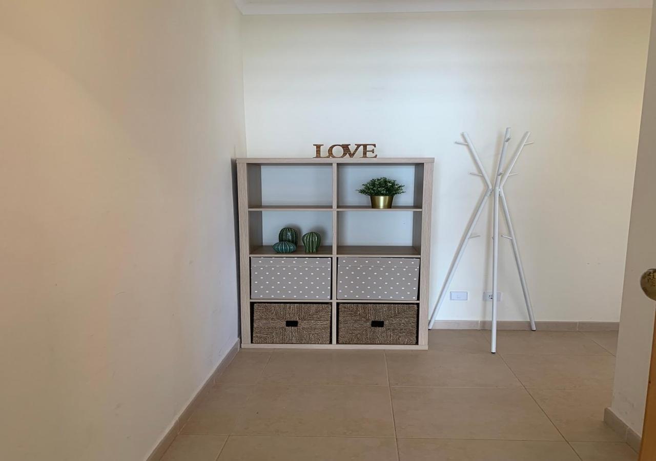 T1 Luminoso Junto A Praia Altura Luaran gambar